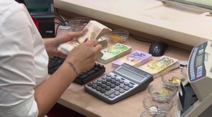 Rritet kredia afatgjate ne 2018 - Financohen me shume projekte investimi
